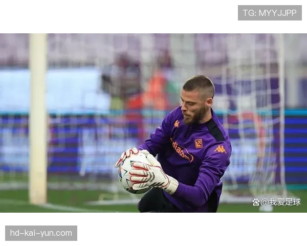 赛前观察：里尔全队加练小范围传切，针对性破解摩纳哥高位防线